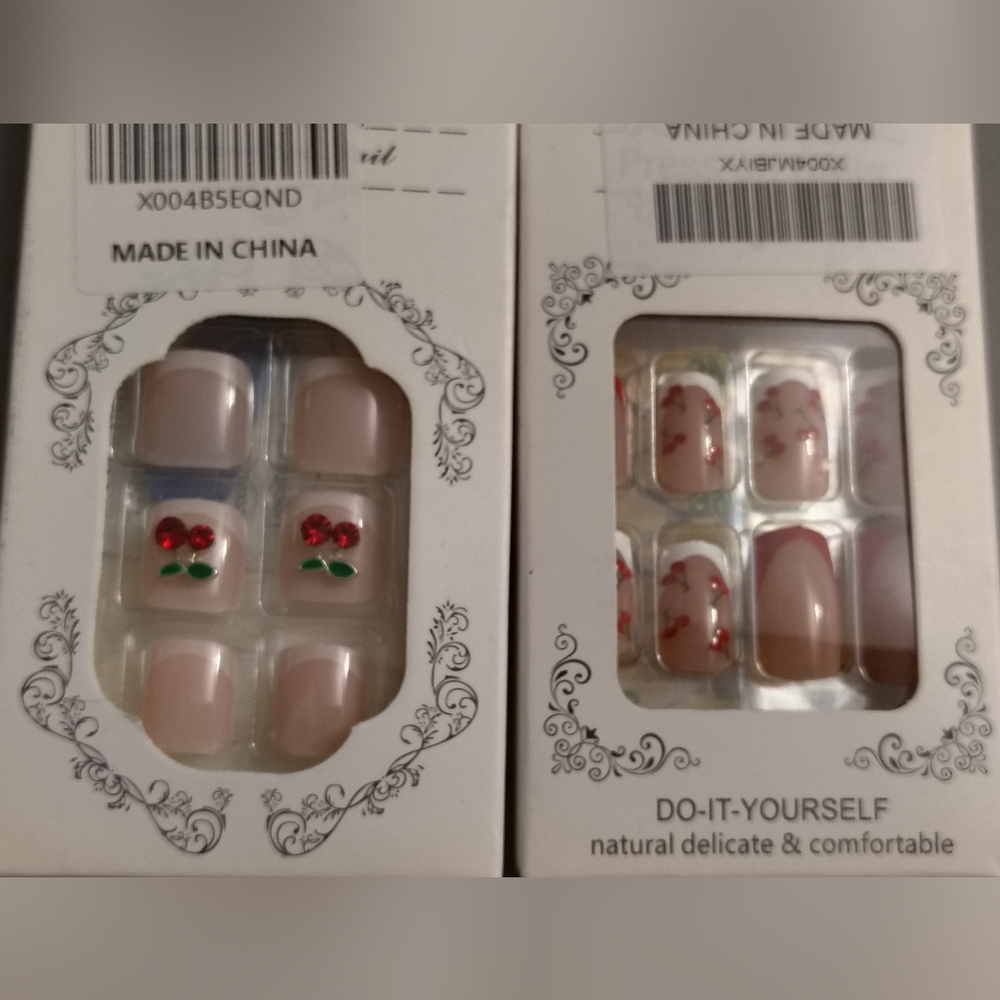 Cherry Press On Nail Sets